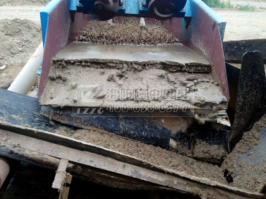 北京客户引进细砂回收机用于石英砂生产线